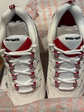 Easy Spirit ROMY NWT 8n walking/running shoes white with red blue accents
